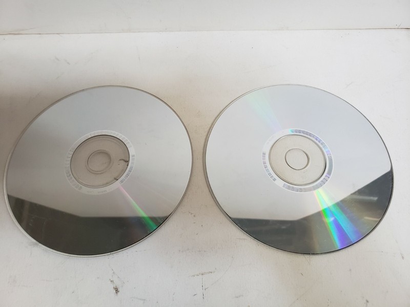 Turbotax deluxe 2005 Windows Mac 3 discs gallery