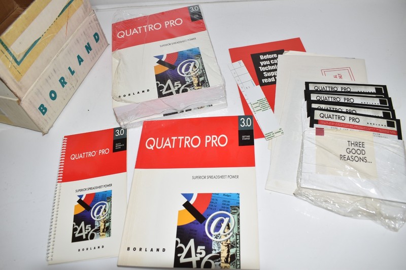 *KB* Vintage Borland Quattro Pro 3.0 5.25" HD Disk Set 24FN-QPR10-30 (TTC21) gallery