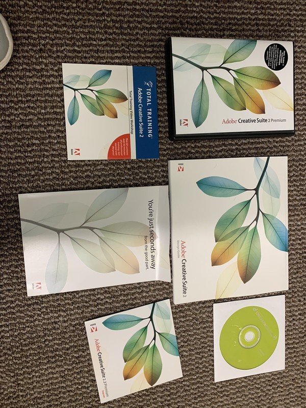 Adobe Creative Suite 2 Premium MAC + Adobe Acrobat 8 Professional Dreamweaver 8 gallery