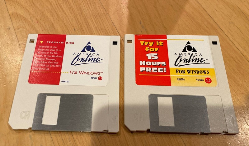 Lot Of 2 America Online AOL Version 2.5 Windows Vintage Software Disks 1993-5