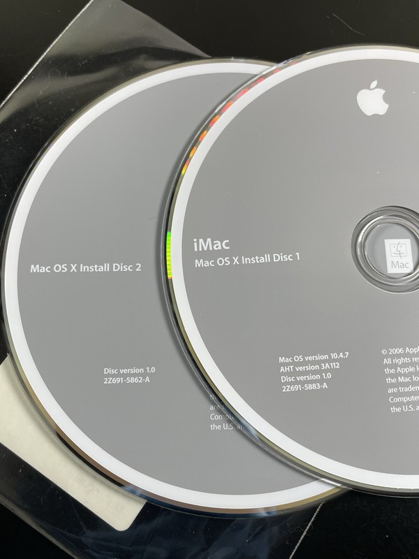 iMac OS X Install Disc 1 & 2 & Applications Install Disc 3A197 Version 10.4.1