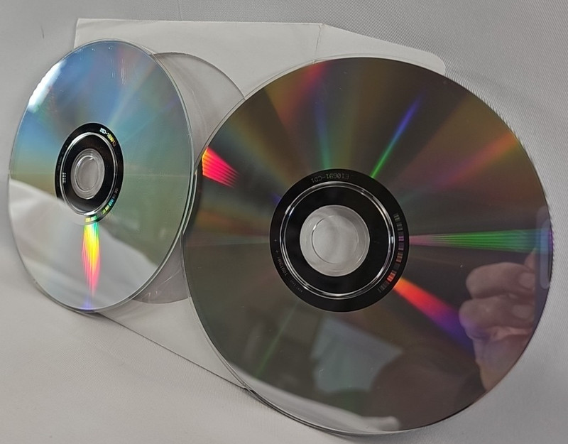Broderbund Print Shop Version 22 2000/XP PC Software Two Discs No Box gallery