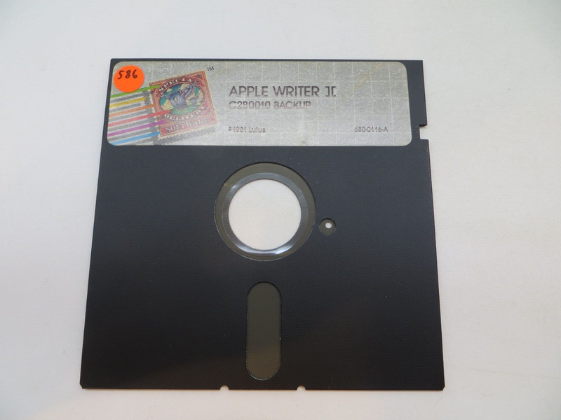 5.25" Floppy Disk APPLE WRITER II C2B0010 MASTER / BACKUP 1981 Computer gallery