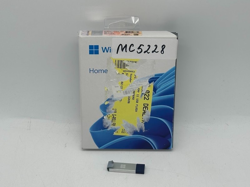 Microsoft Windows 11 Home 64-Bit FPP USB – English