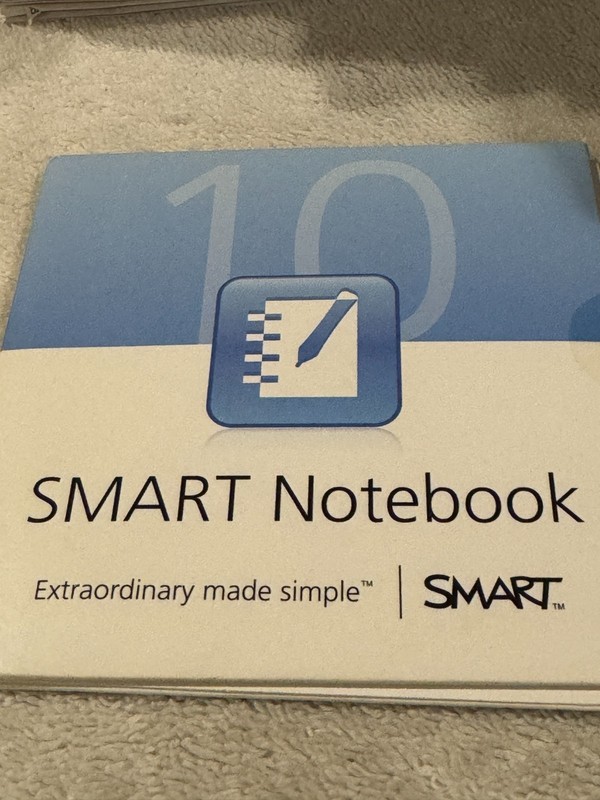 SMART Notebook Software 10 for Mac & Windows – 2 CD’S ONLY IN VERY GOOD CONDITIO