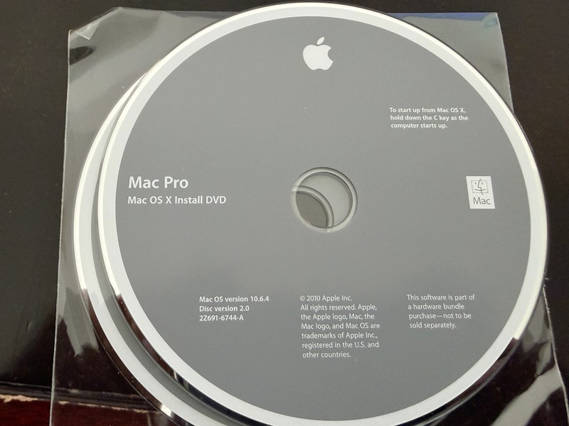 Mac OSX Snow Leopard Recovery Discs (Includes iLife ’09 Disc)