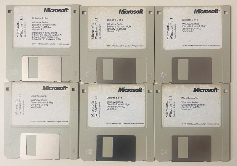 Microsoft Windows 3.1 (1992–1993) Complete 6-Disk Set | Vintage 3.5” Floppies