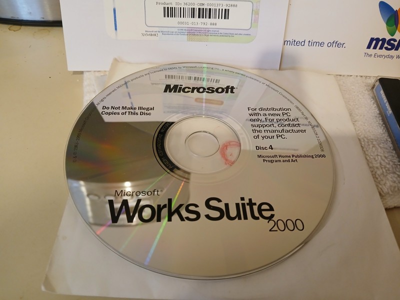 Microsoft Works Suite 2003/bundle, AS SHOWN, ORIGINAL PACKAGING gallery