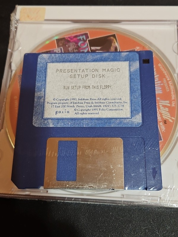Rare 1993 Wizardware Multimedia Presentation Magic Setup Disc gallery