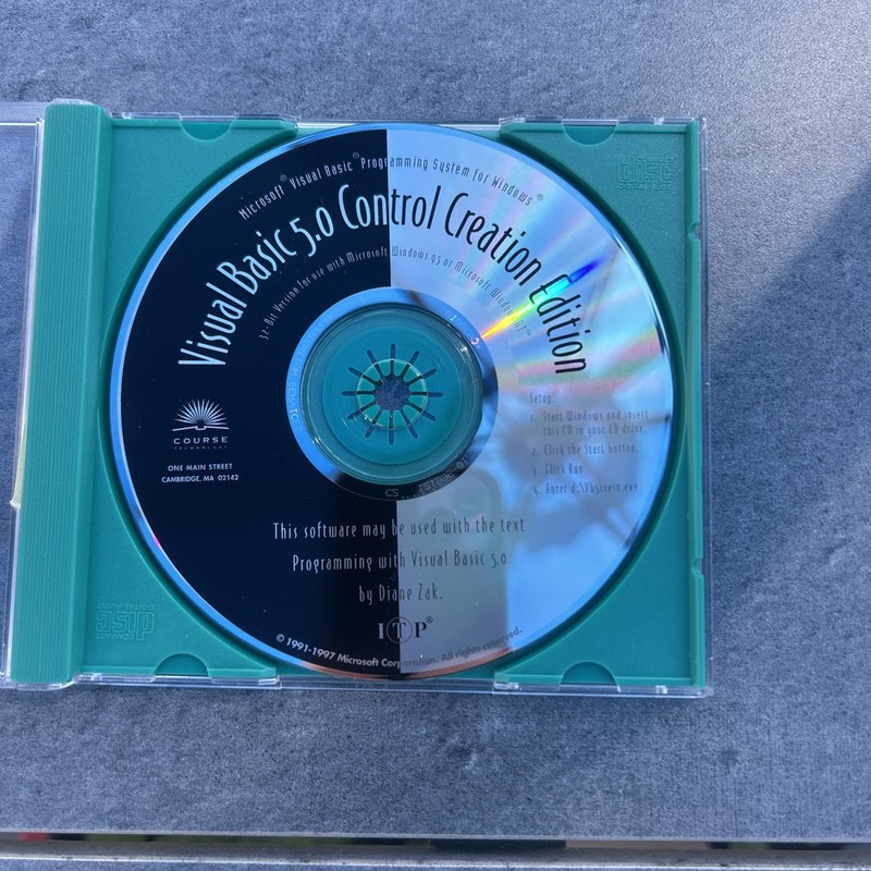 Microsoft Visual Basic 5.0 Control Creation Edit. CD Vintage Developer Software