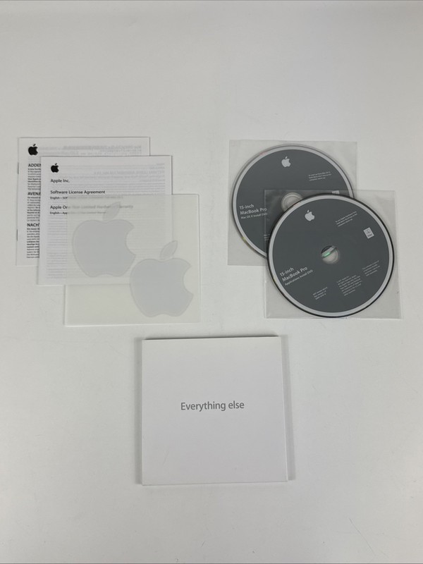 Apple MacBook 15-inch Mac OS X 10.6 Install And Applications Install DVD'S