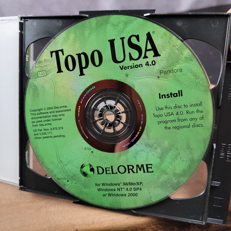 DeLORME Topo USA Version 4.0 2-Disc Pacific West Region 2002 gallery