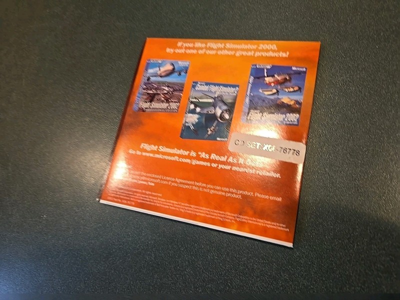 Microsoft Flight Simulator 2000 PC Computer Video Game 2 CD-ROM Disc ID# gallery