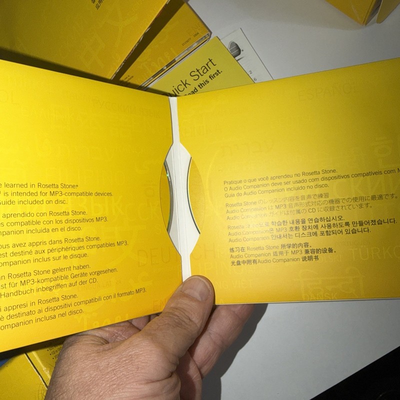 Rosetta Stone V4 TOTALe: French 1-5 for PC, Mac GOOD CONDITION, No Headset gallery