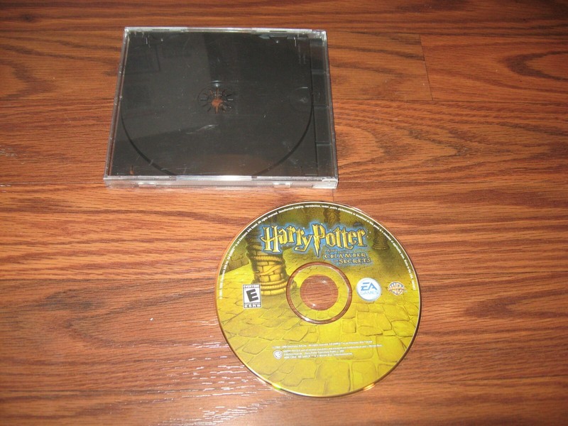 Harry Potter and the Chamber of Secrets (PC, 2002) CD-ROM Game with key
