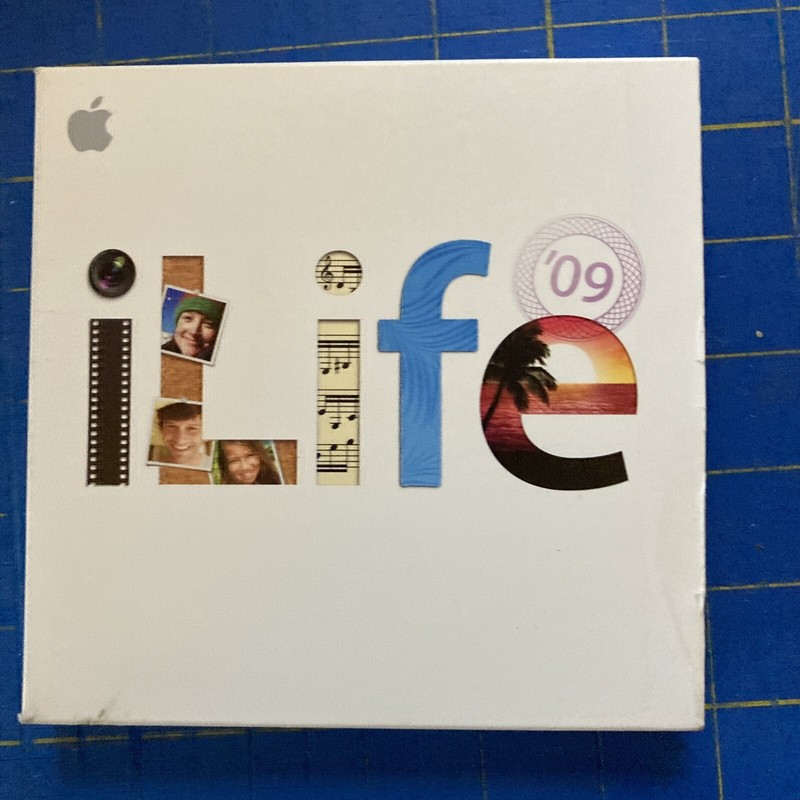 APPLE ILIFE V9.0 MAC OS SOFTWARE – MB967Z/A, Includes iWork Trial
