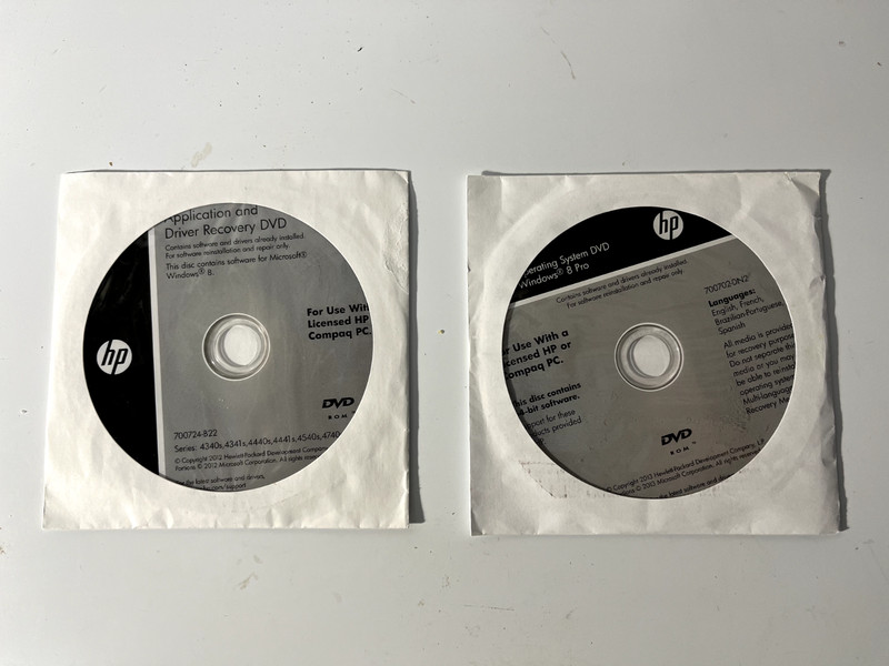 Windows 8 Pro - Operating System DVD + Application and Driver Recovery DVD gallery