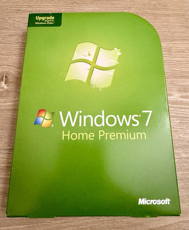 Microsoft Windows 7 Home Premium 32 & 64 Bit Version DVD w/ Product Key