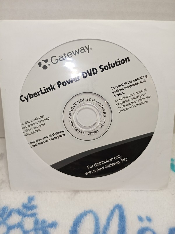 Software: Gateway CyberLink Power DVD Solution Software