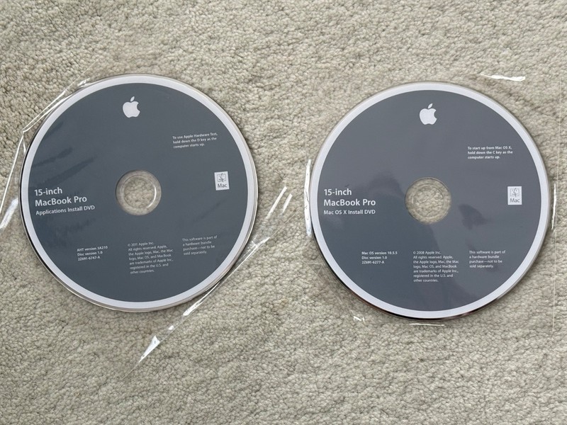 15-inch Macbook Pro Install OS X 10.5.5 DVD & Applications DVD OEM
