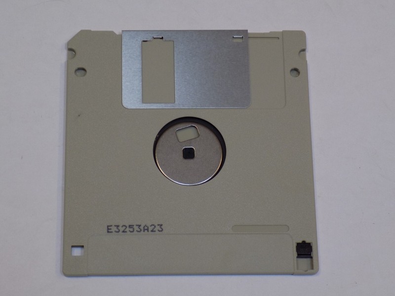 Microsoft 2nd Edition 11th Entertainment Pack 3.5" Disk Windows PC Game Computer gallery
