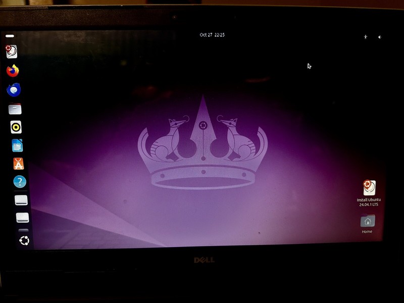 Tails 6.11 Kali Linux 2024.3 Ubuntu 24.04.1 LTS Fedora Multiboot USB Boot gallery