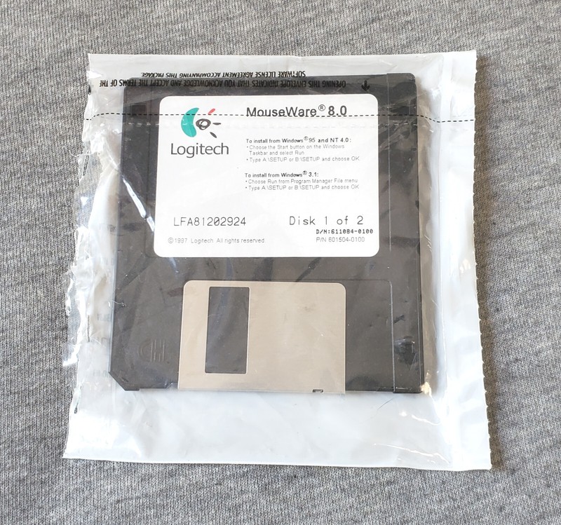 Logitech MouseWare 8.0 – vintage mouse driver discs on 3.5″ floppy
