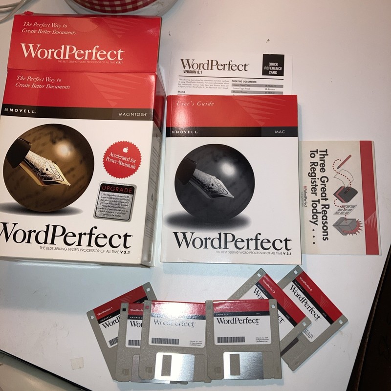 Novell Word Perfect Office Processor V 3.1 -For Macintosh 6 Discs