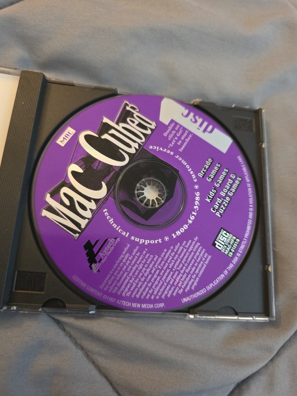 Vintage Macintosh Software Mac Cubed Disc 1 gallery