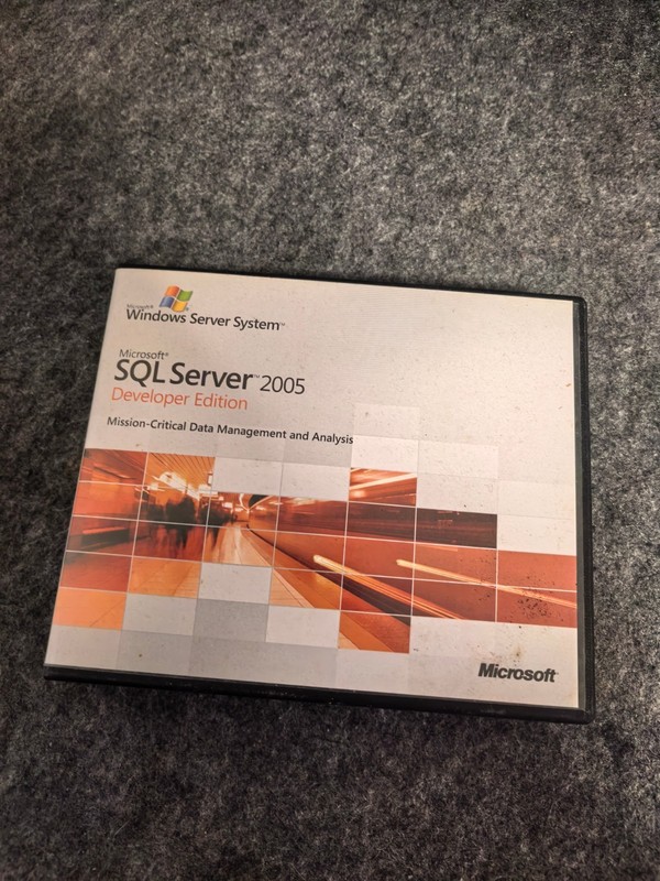 Microsoft SQL Server 2005 Developer Edition 8CD