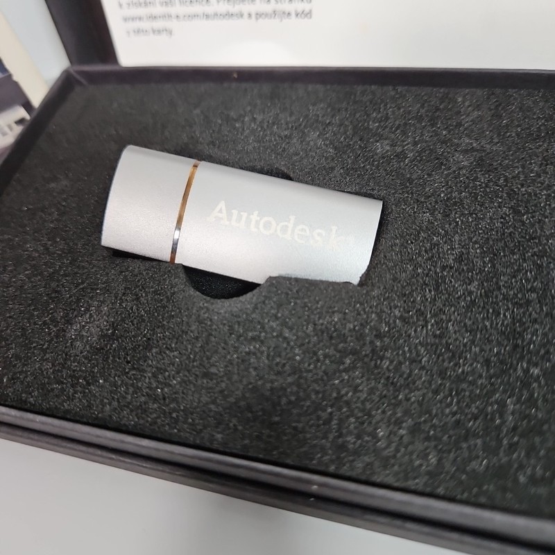 Autodesk Building Design Suite Premium Ultimate 2013 (used) USB gallery