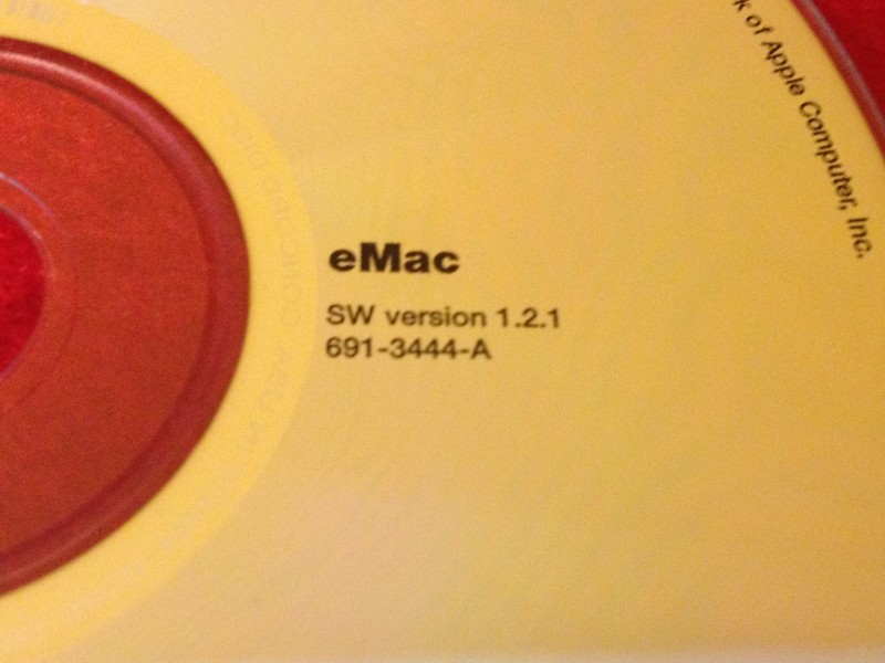 eMac AHT Disc v1.2.1 691-3444-A / Macintosh Computer Software gallery