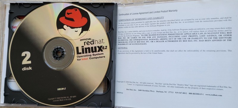 Vintage - RedHat Official Linux 6.2 for X86 Processors gallery