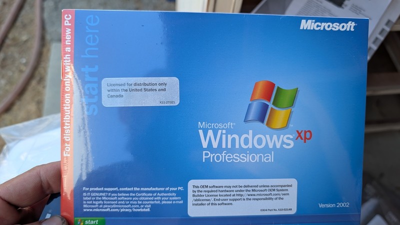 MICROSOFT WINDOWS XP PROFESSIONAL w/SP3 FULL OPERATING SYSTEM Original Sealed