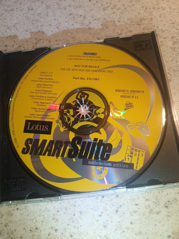IBM Lotus SmartSuite Millennium Edition Windows 95/98/NT 4.0 CD-ROM DISC ONLY gallery