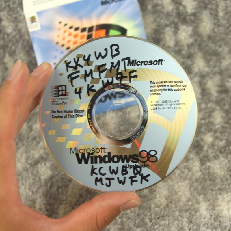 Windows 98 First Edition Upgrade CD No Product Key Used gallery