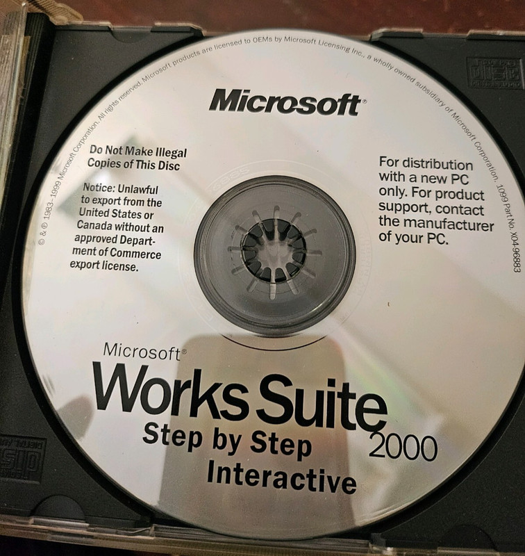 Microsoft Works Suite 2000 Complete 8 CD Set Vintage Software