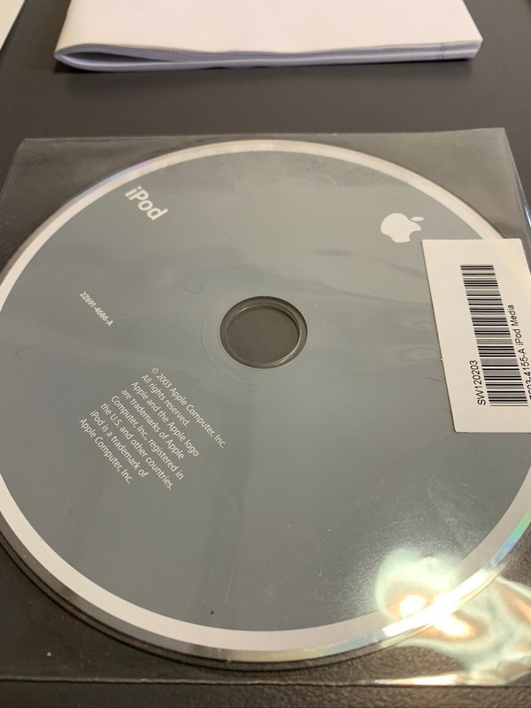VTG 2003 Apple iPod iTunes Installation Software CD with Manual/Book gallery