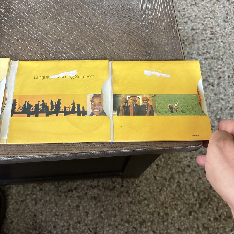 Rosetta Stone® Version 3 : French Level 1,2,3,4 & 5 Set gallery