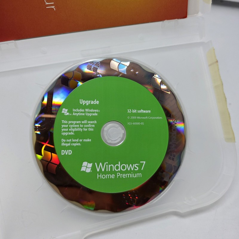 Microsoft Windows 7 Home Premium Upgrade retail package gallery