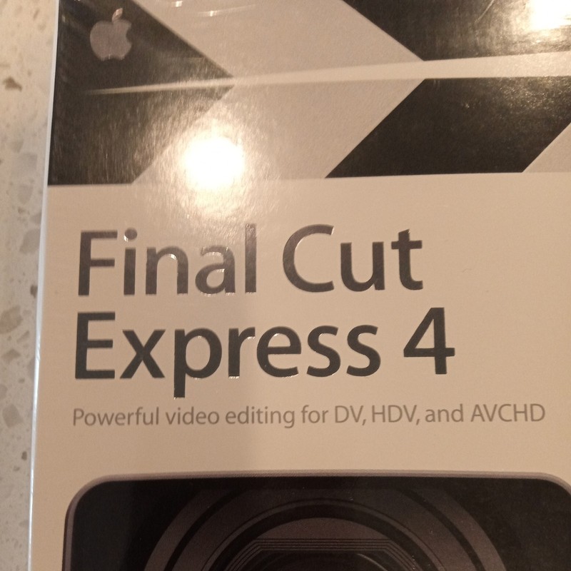 Apple Software Final Cut Express 4 Version MB278Z/A (New in Orig Sealed Box) gallery