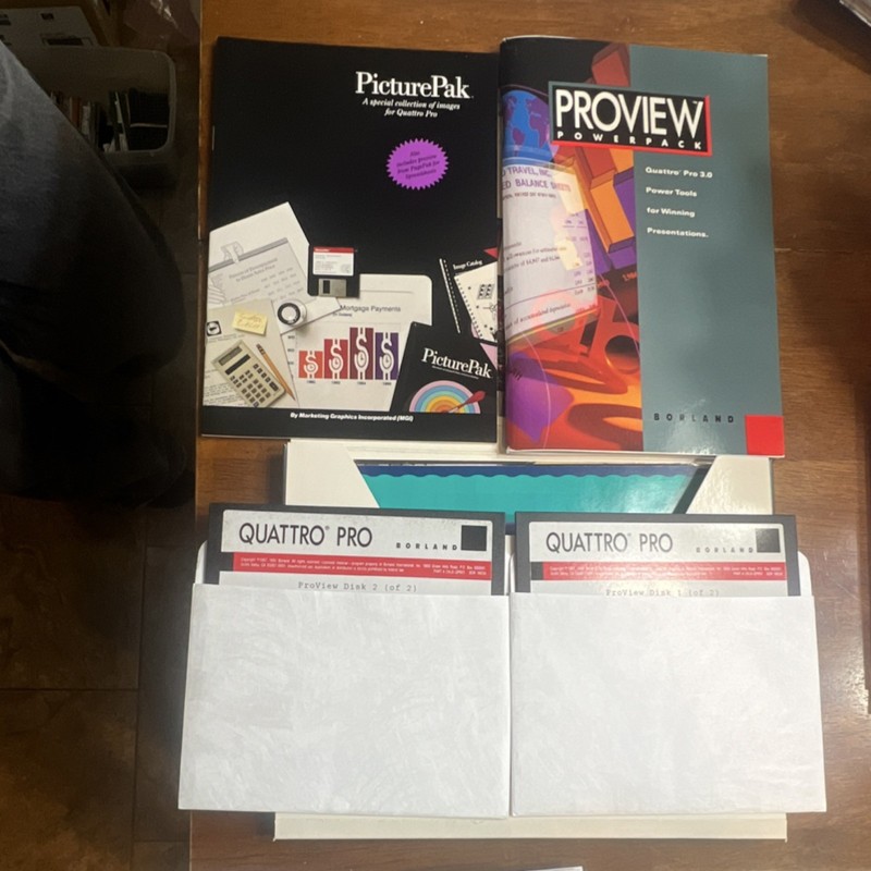 Borland ProView Powerpack for Quattro Pro 3.0 DOS 5.25" Disk Set 24FG-PVH10-10 gallery