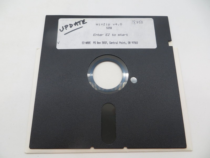 WinZip v4.0 5.25″ Floppy Disk vintage computer program disc EZ-WARE