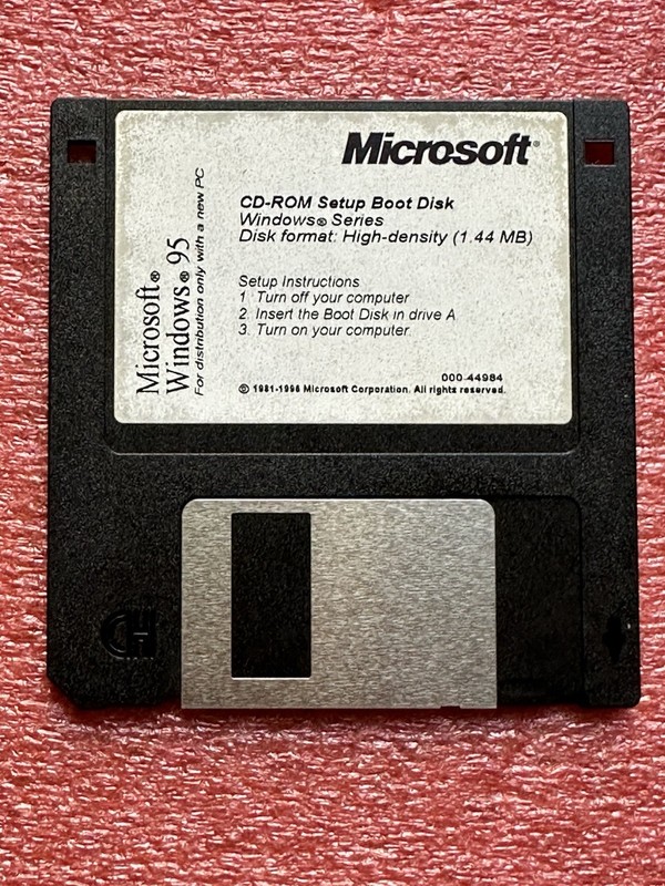 Microsoft Windows 95 CD-ROM Setup Boot Disk – 3.5″ Floppy Vintage Software ’96