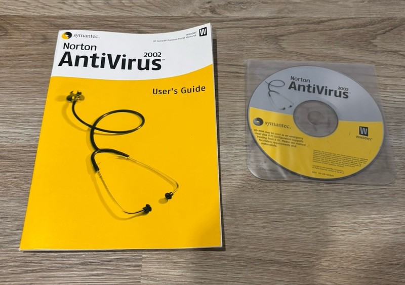 Symantec Norton AntiVirus 2002 FREE SHIPPING