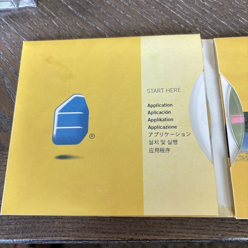 Rosetta Stone® Version 3 : French Level 1,2,3,4 & 5 Set gallery