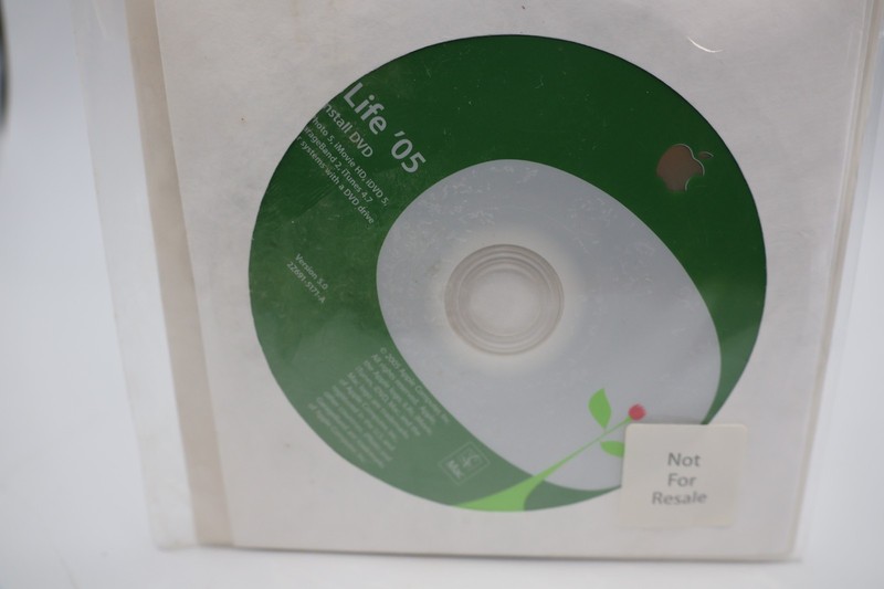 Macintosh iLife '05 v5.0 iPhoto iMovie iTunes Mac Install Software Disc CD 2005 gallery