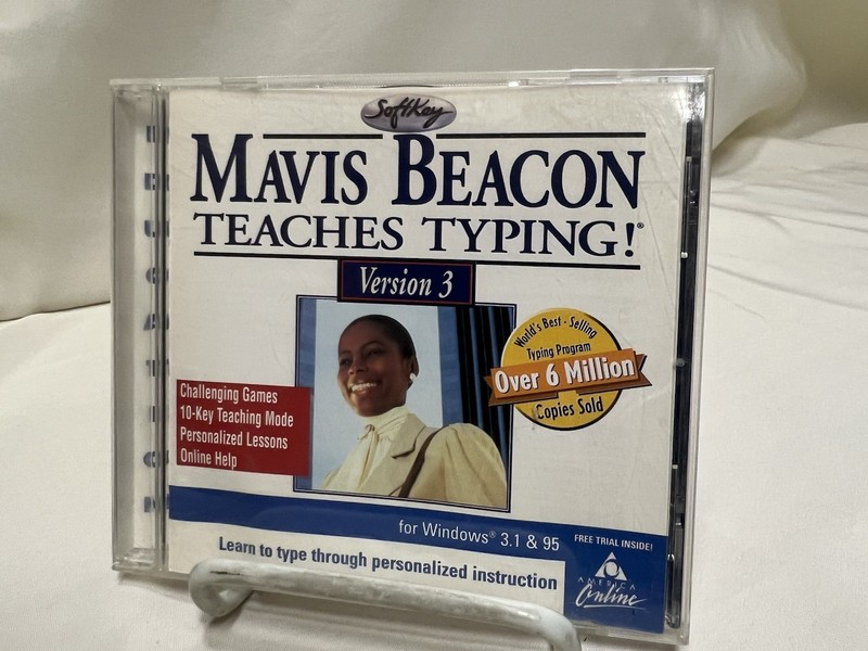 Mavis Beacon Teaches Typing! Version 3 PC Jewel Case Education Edutainment Game