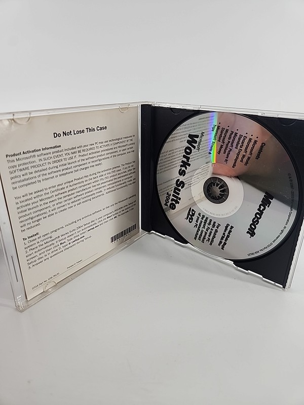 Microsoft Works Suite 2004 Software Disc w/ License Key gallery