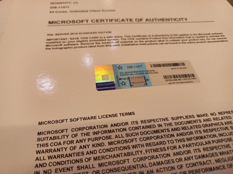 Microsoft SQL Server 2019 Standard 24 Core License unlimited User CALs 228-11477 gallery